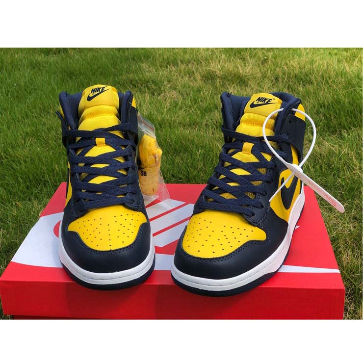 Nike Dunk High 'Michigan' CZ8149-700  - EUR FASHION