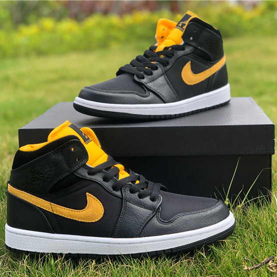 Jordan Air 1 Mid Black University Gold CI9352-001  - EUR FASHION