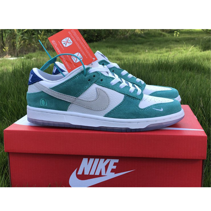 Nike Kasina Dunk Low CZ6501-101 - EUR FASHION