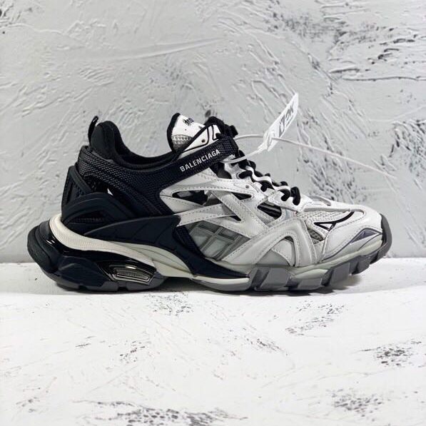 Balenciaga Track.2 Sneakers - EUR FASHION