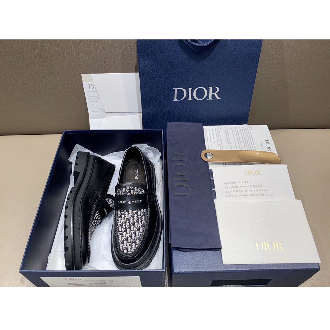 Dior  Oblique Explorer Loafer - EUR FASHION