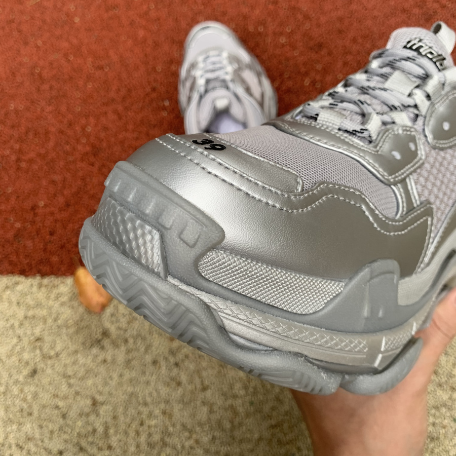 Balenciaga Triple S Trainer - EUR FASHION