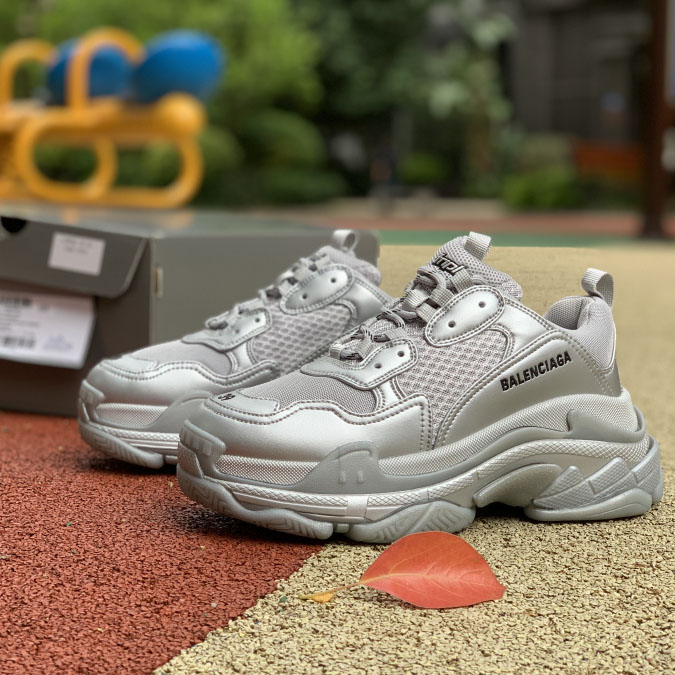 Balenciaga Triple S Trainer - EUR FASHION