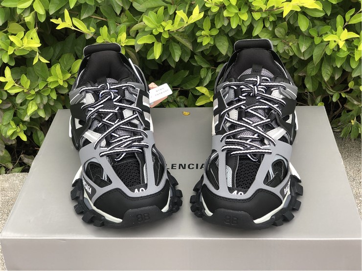 Balenciaga Track Sneakers  - EUR FASHION