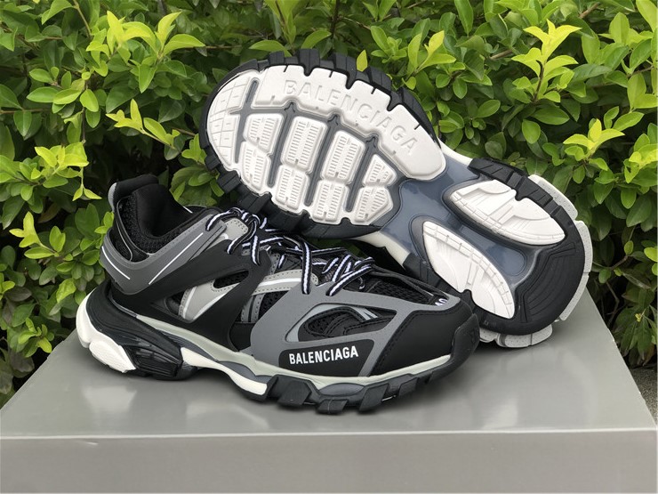 Balenciaga Track Sneakers  - EUR FASHION