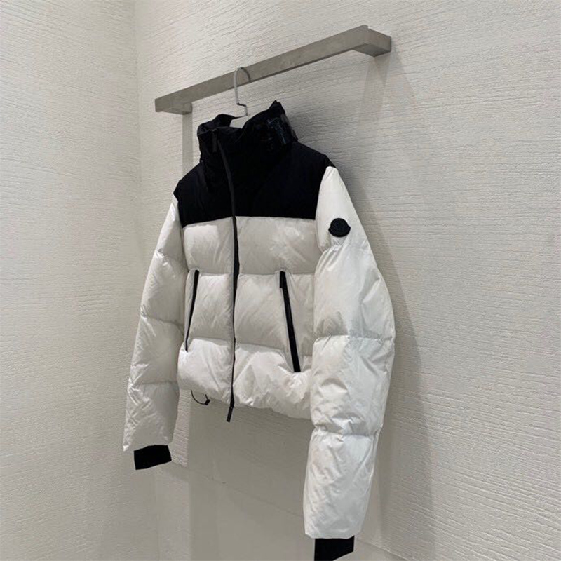 Moncler Jasione Short Down Jacket In White - EUR FASHION