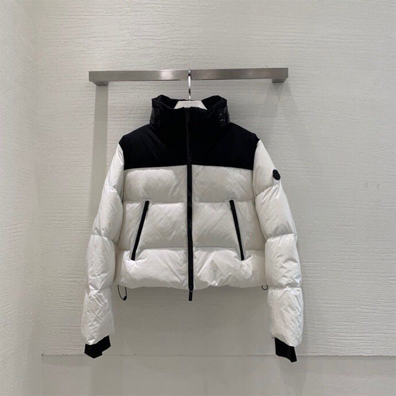 Moncler Jasione Short Down Jacket In White - EUR FASHION