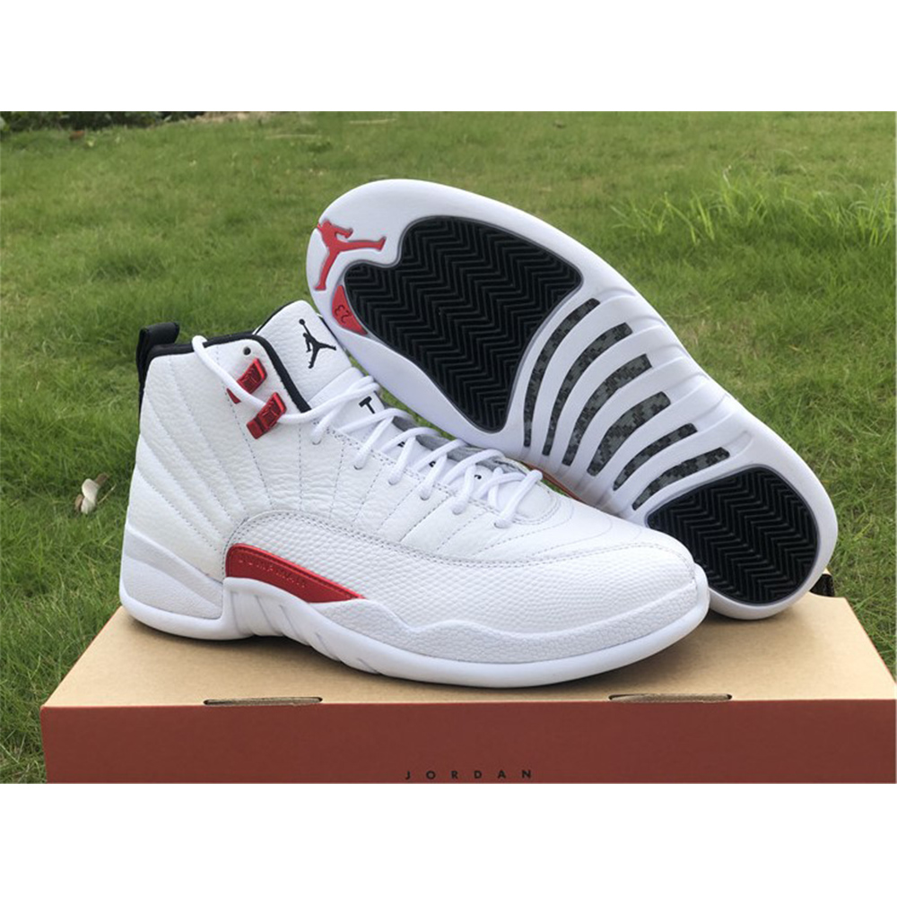 Jordan AJ 12“Twist” Sneakers - EUR FASHION