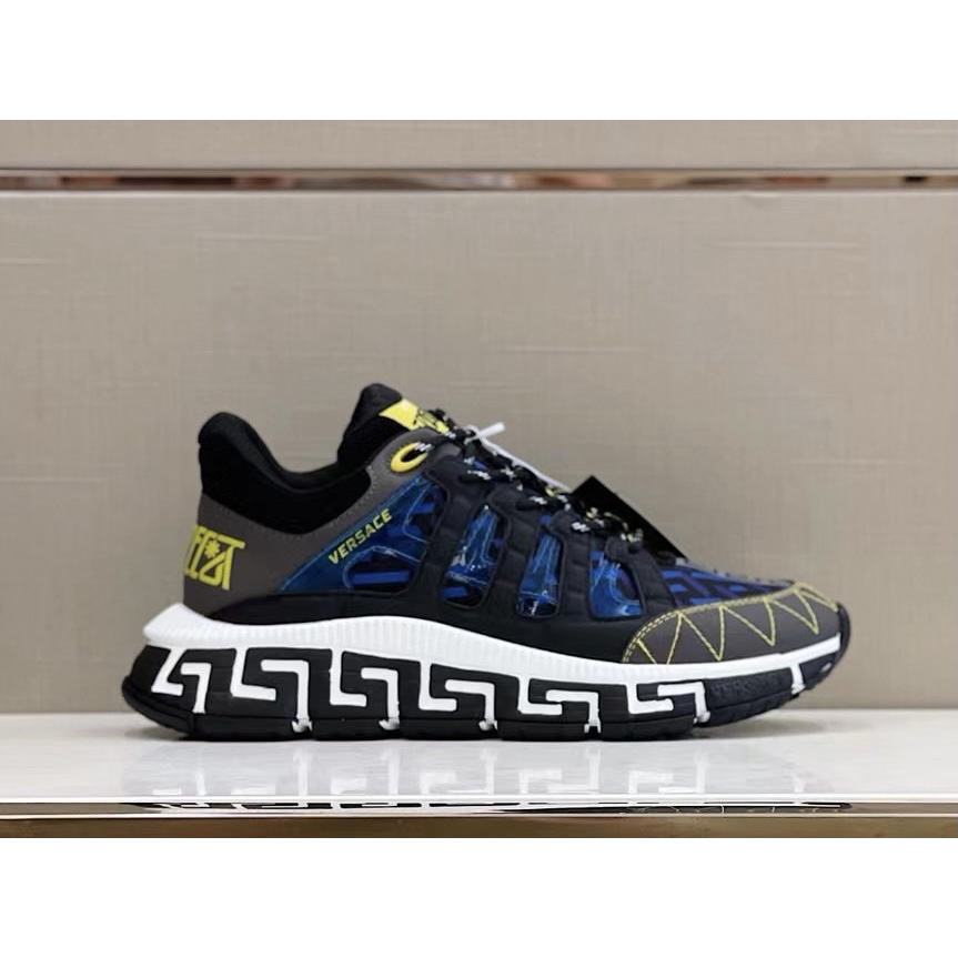 Versace Trigreca Sneakers  - EUR FASHION