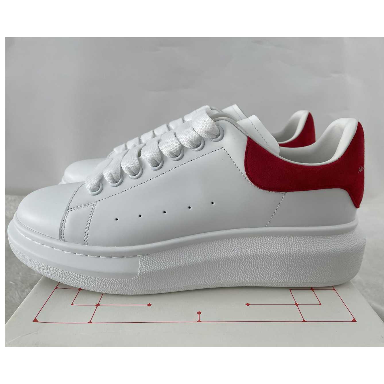 Alexander Mcqueen Leather Exaggerated-Sole Sneakers (Suede Red Back ) - EUR FASHION