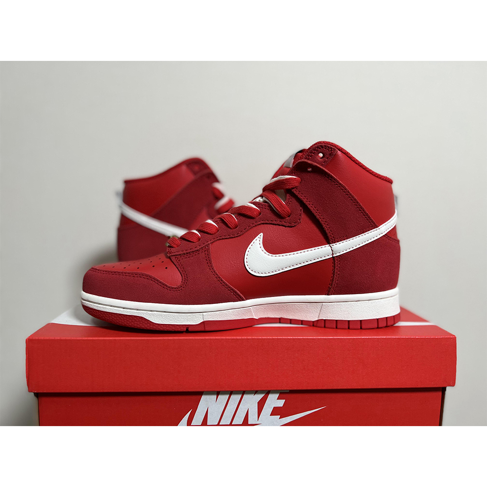 Nike Dunk High First Use Red Sneaker - EUR FASHION