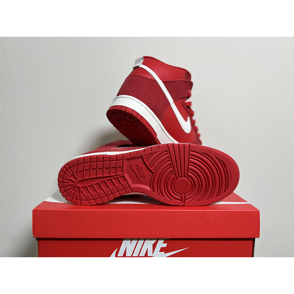 Nike Dunk High First Use Red Sneaker - EUR FASHION