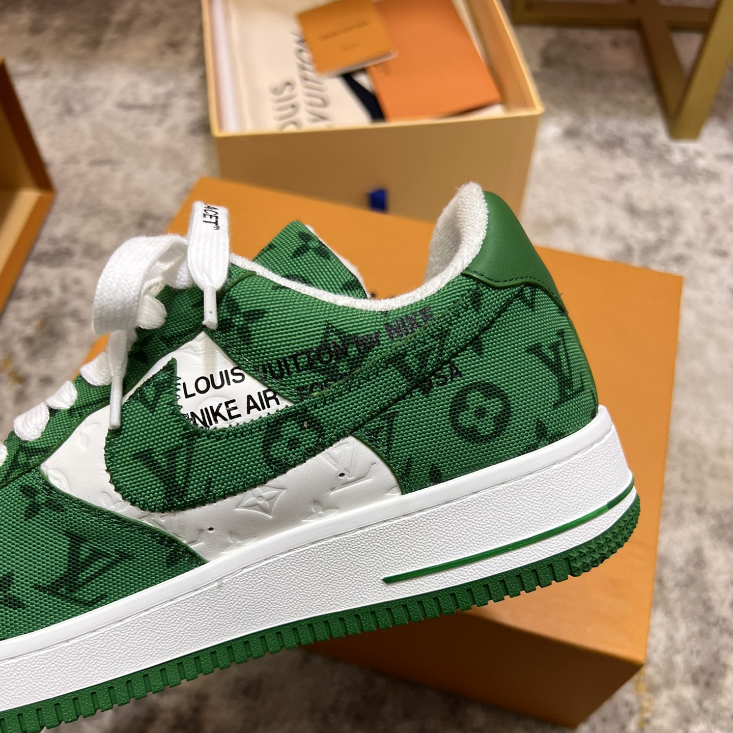 Louis Vuitton X Nike Air Force 1 Sneaker In Green - EUR FASHION