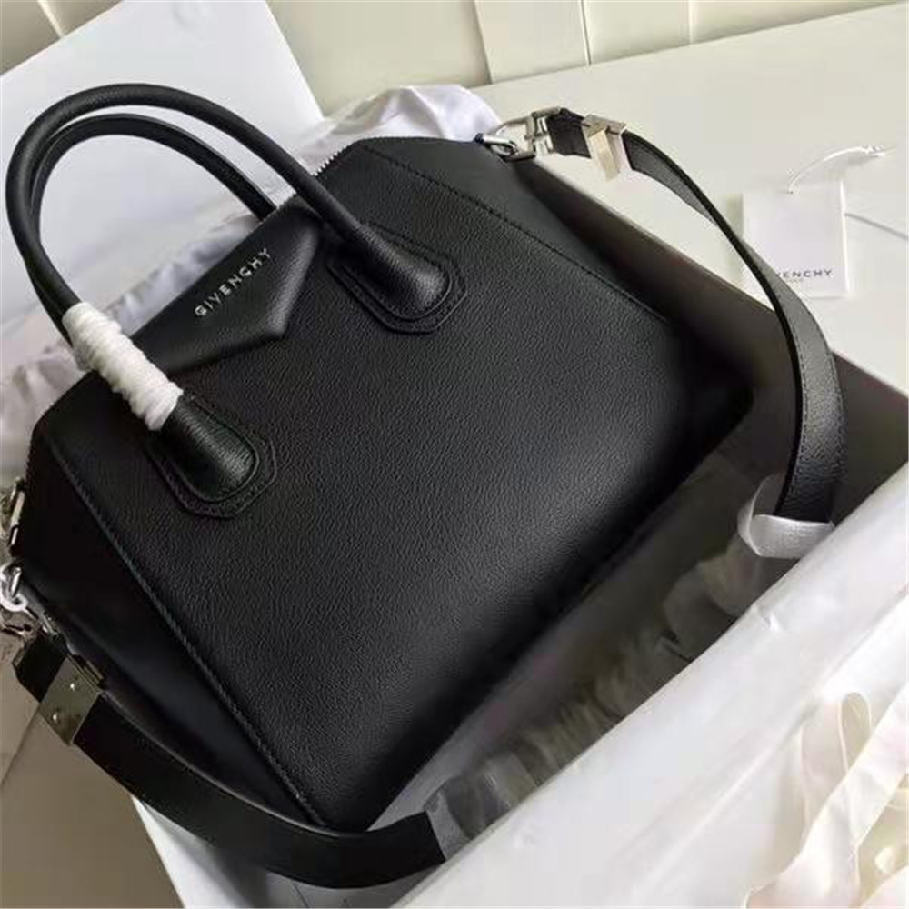 Givenchy Black Handbag(28-34-25CM) - EUR FASHION