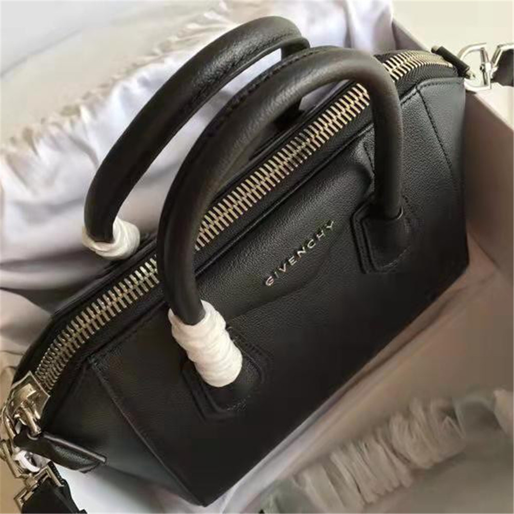 Givenchy Black Handbag(28-34-25CM) - EUR FASHION