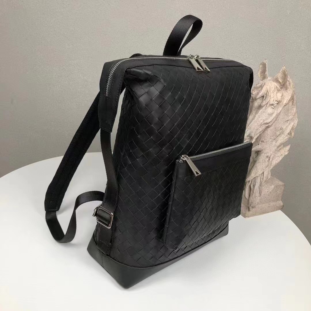 Bottega Veneta  Backpack  - EUR FASHION