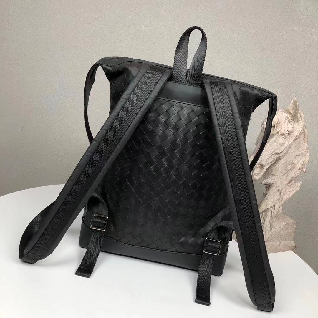 Bottega Veneta  Backpack  - EUR FASHION