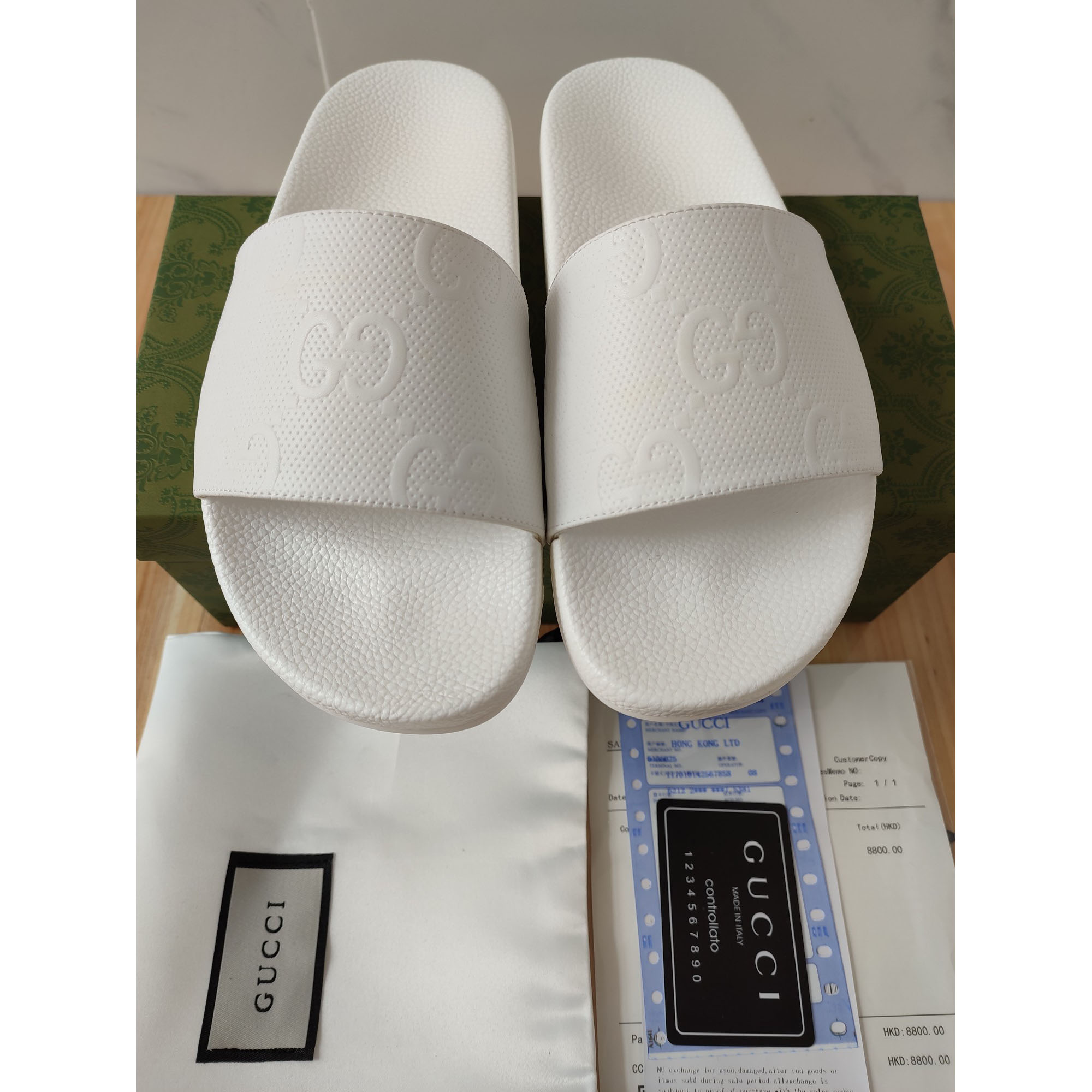 Gucci Logo Rubber Slide Sandal In White - EUR FASHION