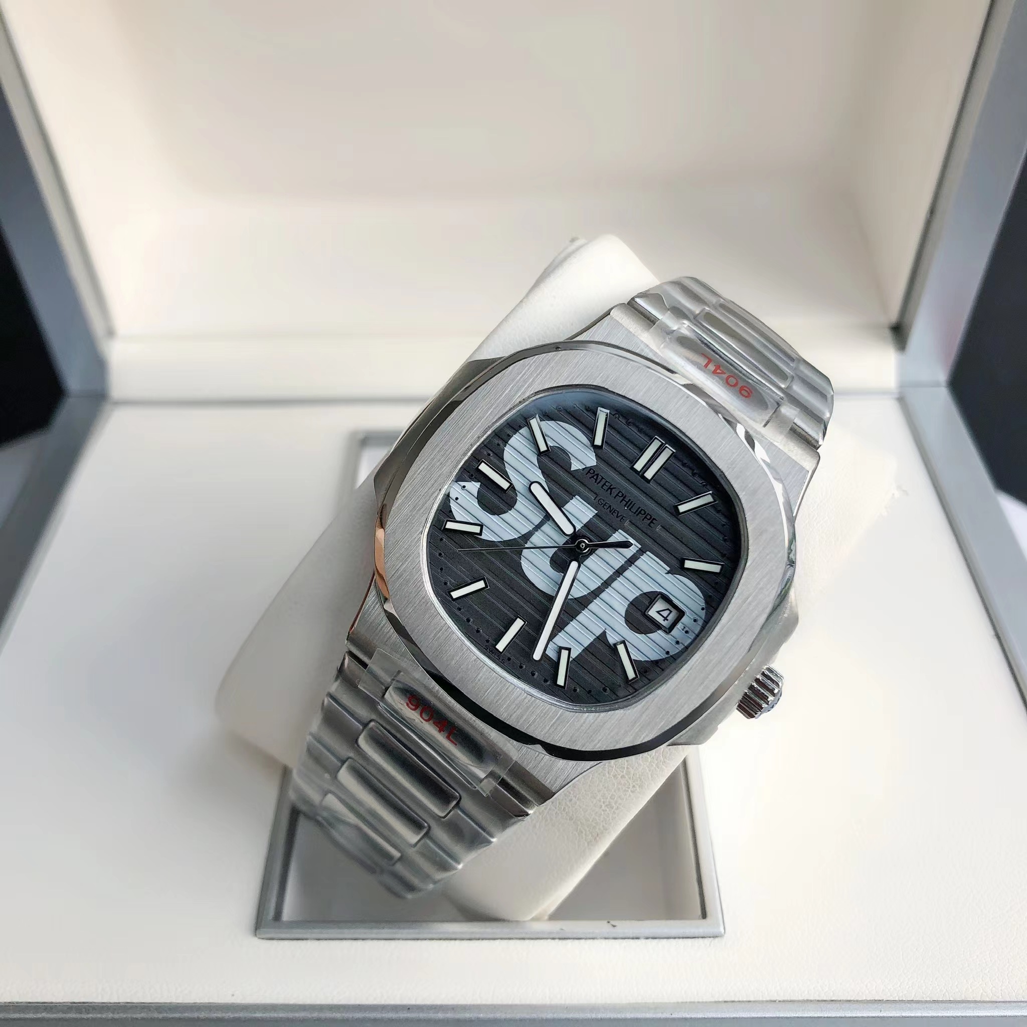 Patek Philipps Sa X Supreme Watch - EUR FASHION