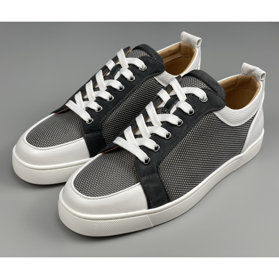 Christian Louboutin Sneaker - EUR FASHION