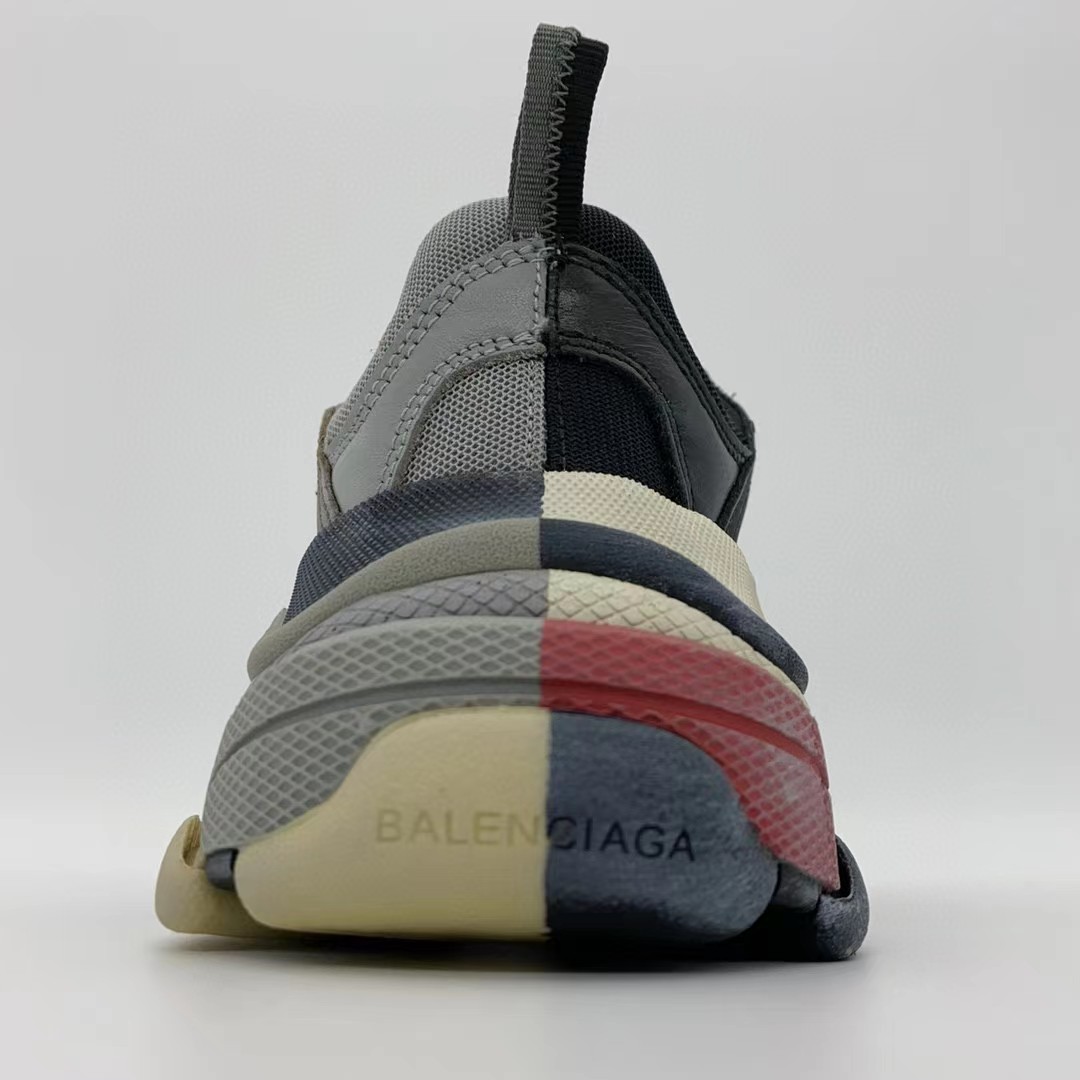 Balenciaga Triple S Sneaker  - EUR FASHION