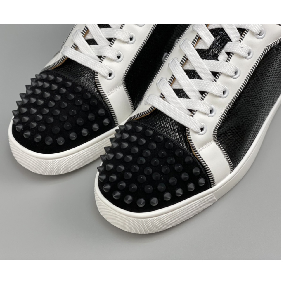 Christian Louboutin Sneaker - EUR FASHION