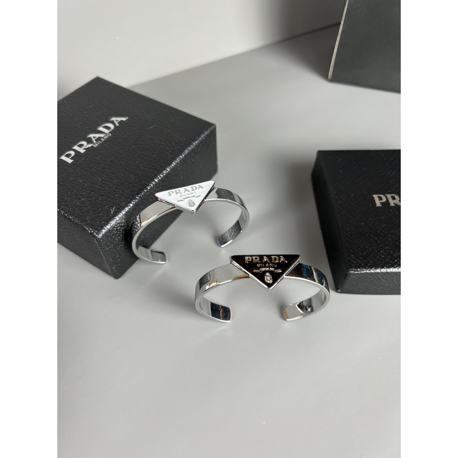 Prada Bracelet - EUR FASHION