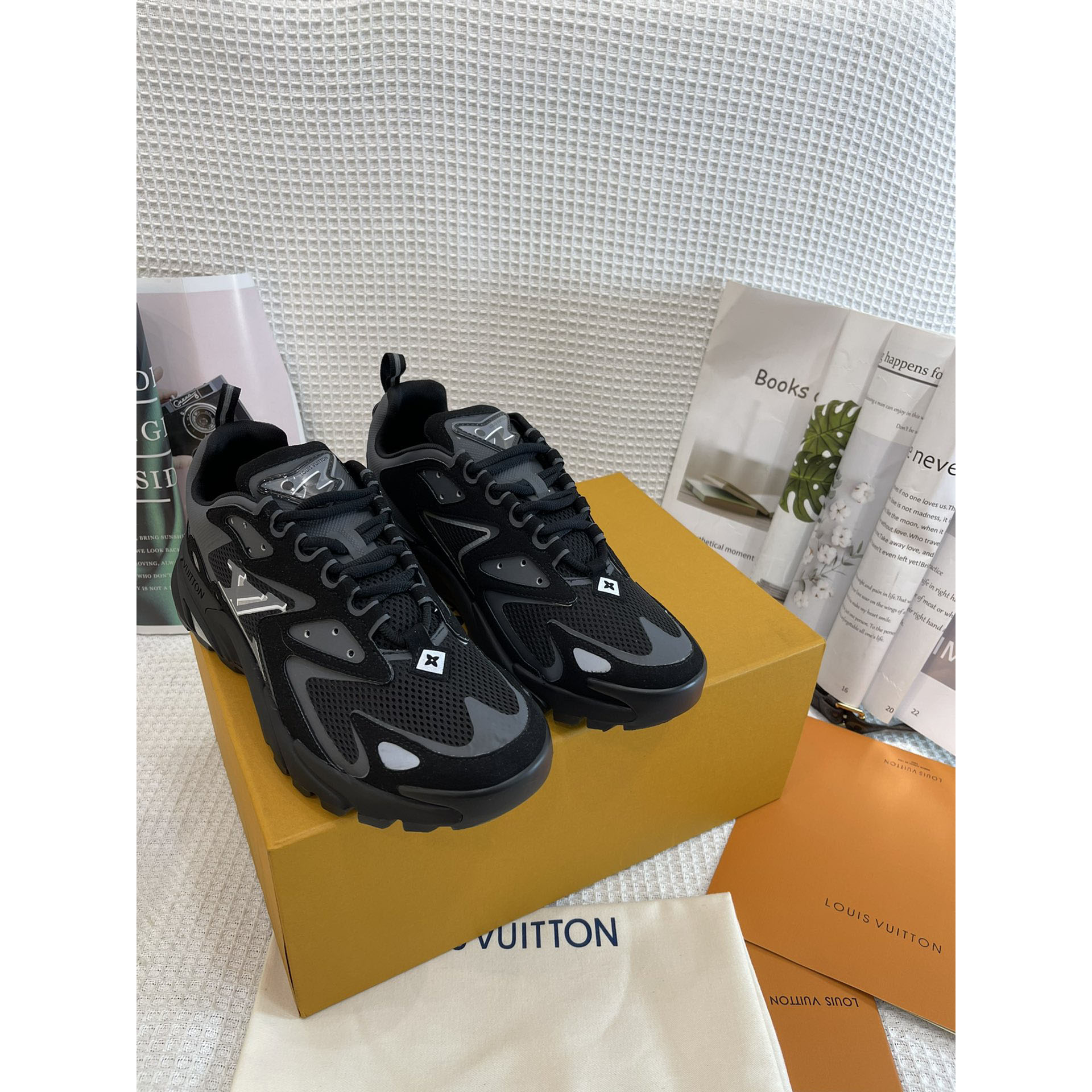 Louis Vuitton Runner Tatic Sneaker - EUR FASHION