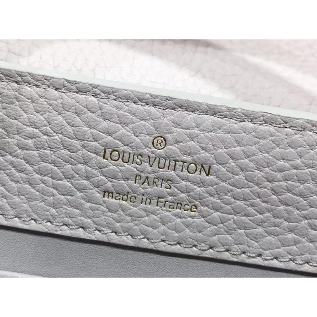 Louis Vuitton Capucines Mini Handbag (21 x 14 x 8 cm) - EUR FASHION