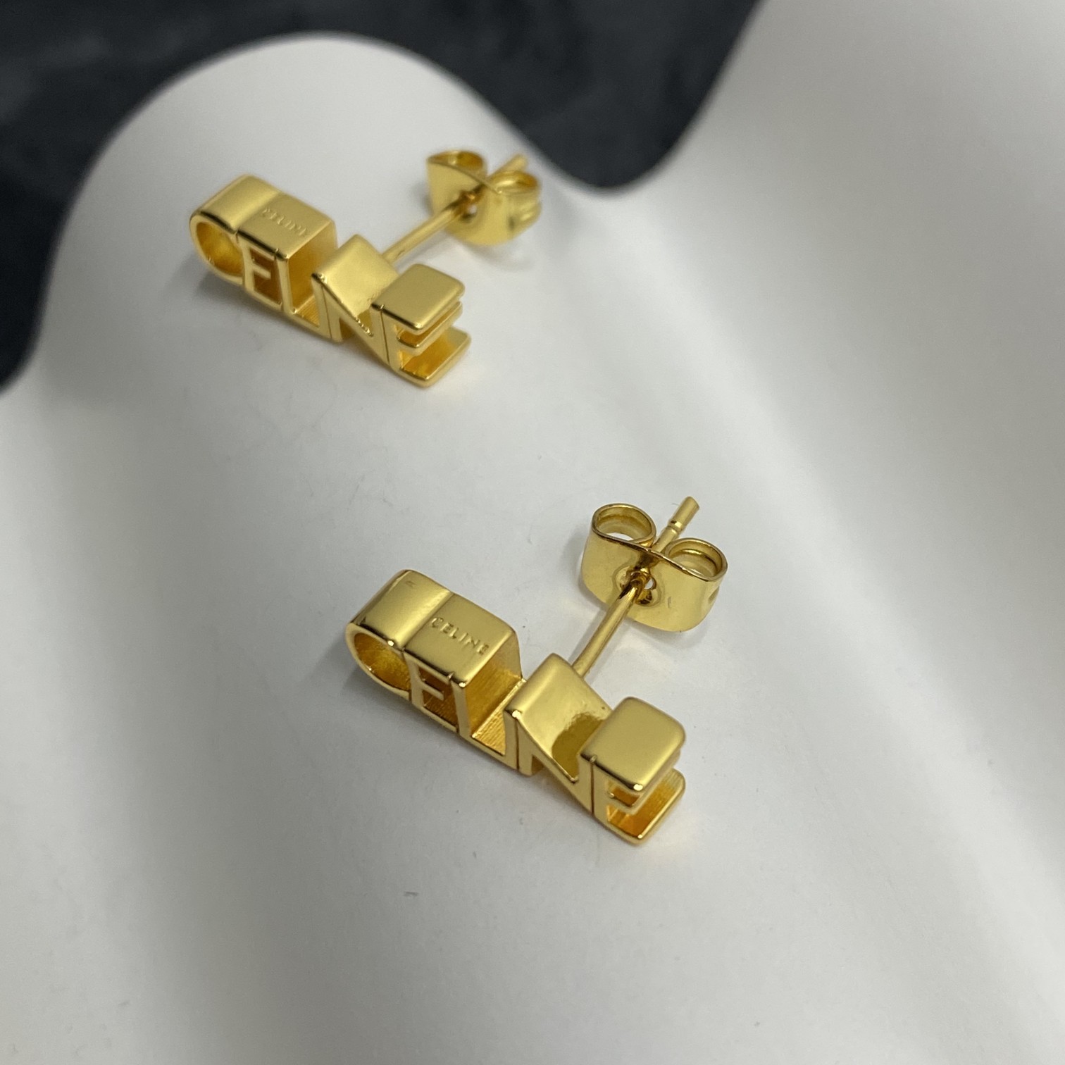 Celine Earrings  - EUR FASHION