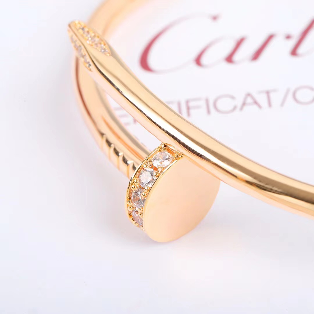 Cartier Bracelet - EUR FASHION