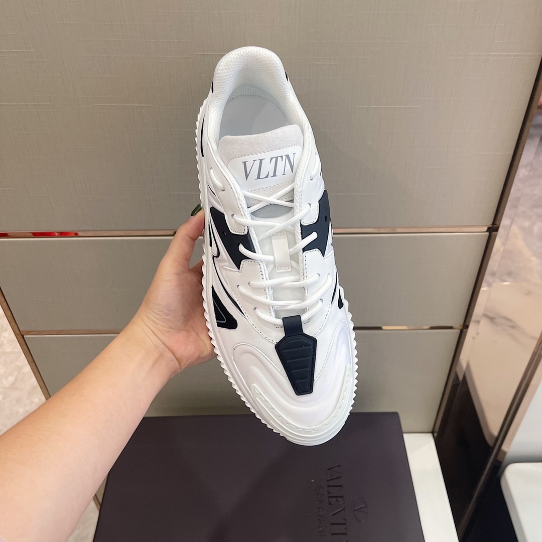 Valenti Wade Runner Sneaker - EUR FASHION