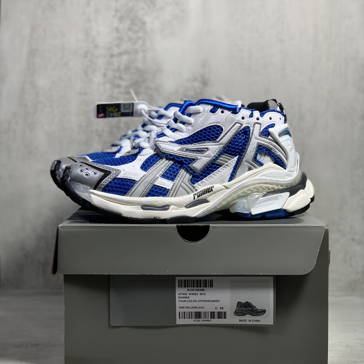 Balenciaga Runner Sneakers - EUR FASHION