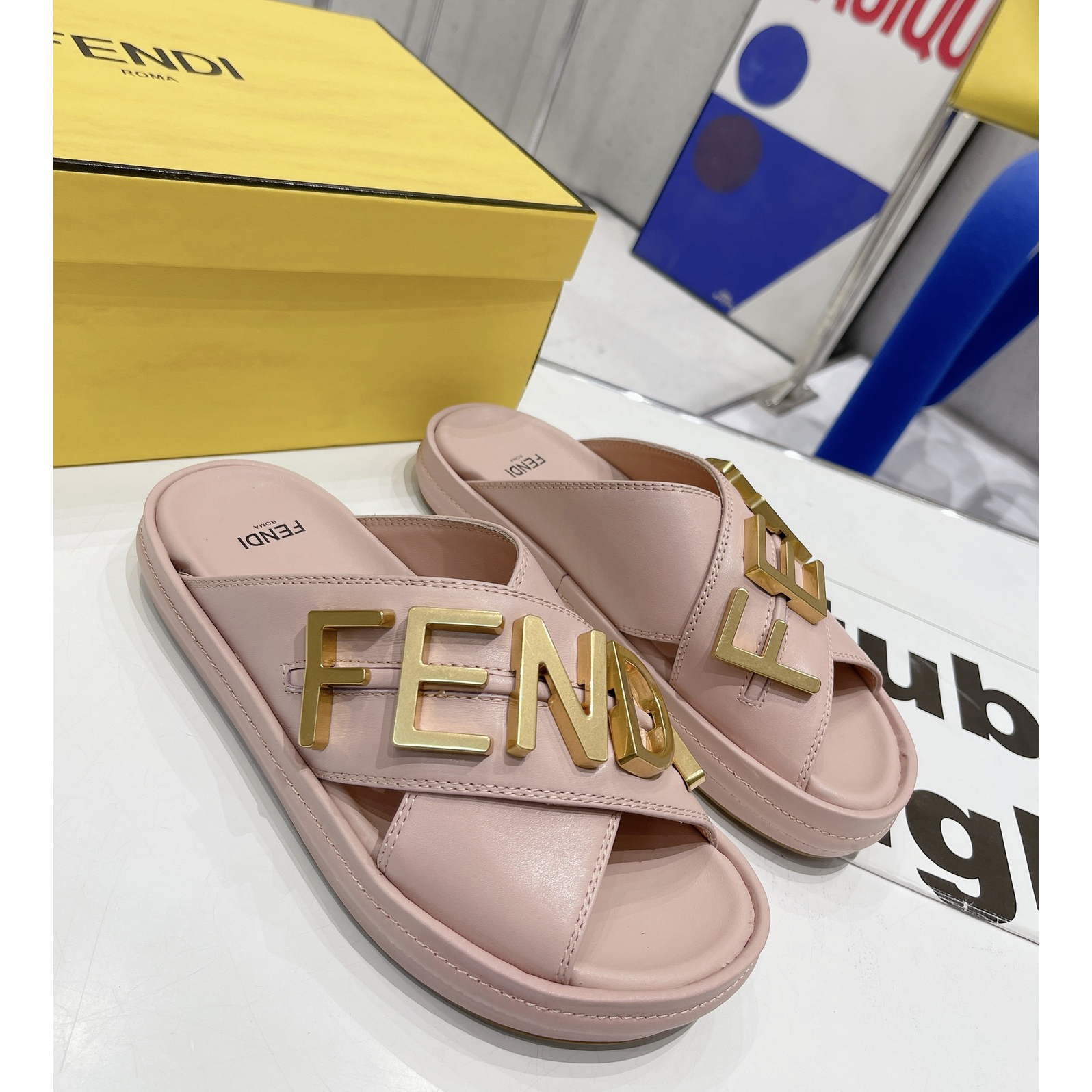 Fendi Graphy Pink Leather Slides - EUR FASHION