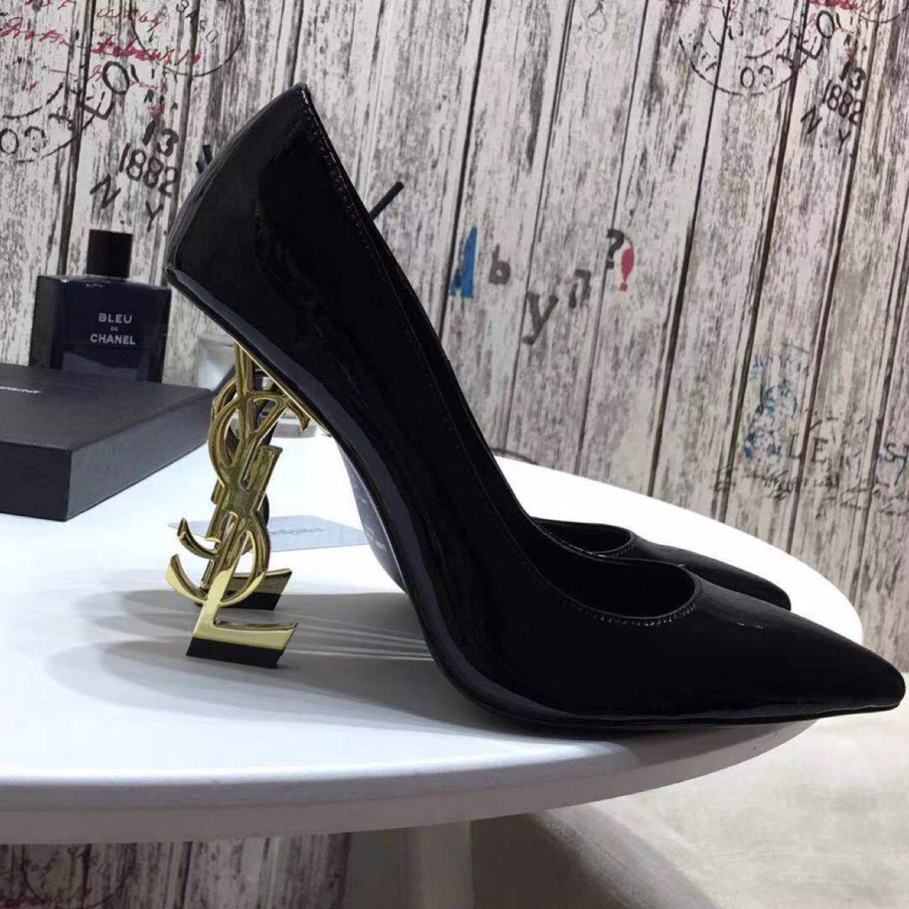 Saint Laurent Black Heels - EUR FASHION