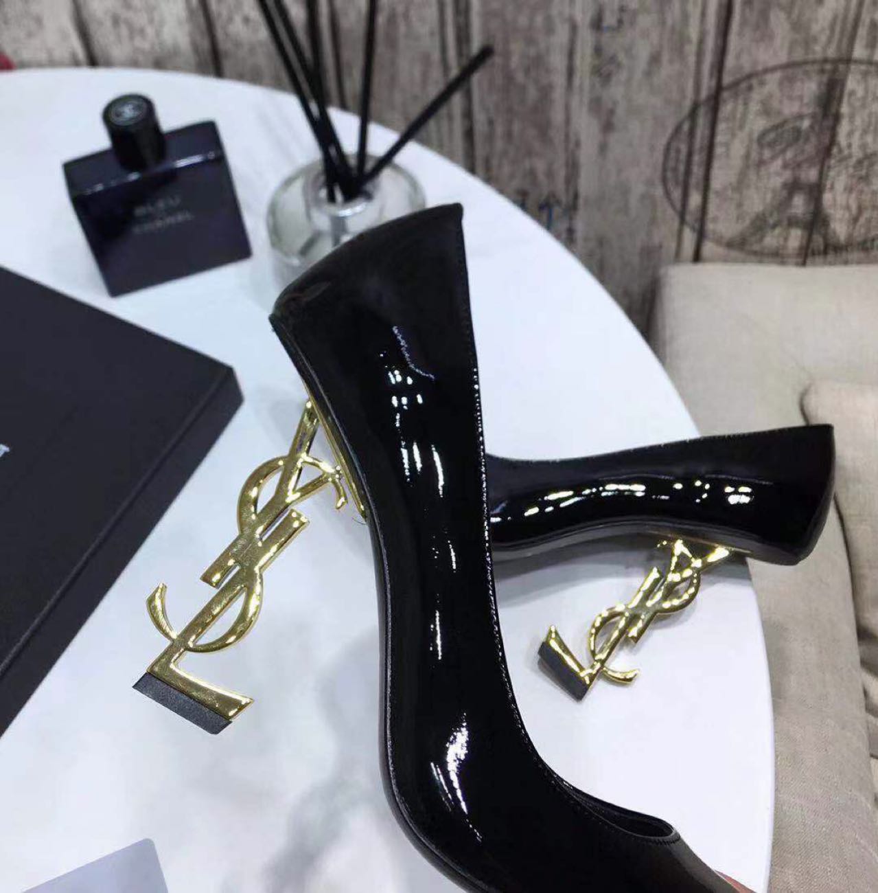 Saint Laurent Black Heels - EUR FASHION