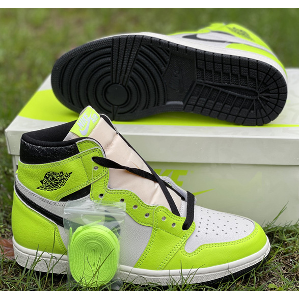 Air Jordan 1 High OG 'Volt' Sneakers   555088-702 - EUR FASHION