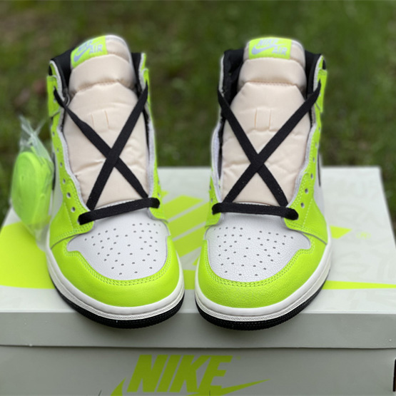 Air Jordan 1 High OG 'Volt' Sneakers   555088-702 - EUR FASHION