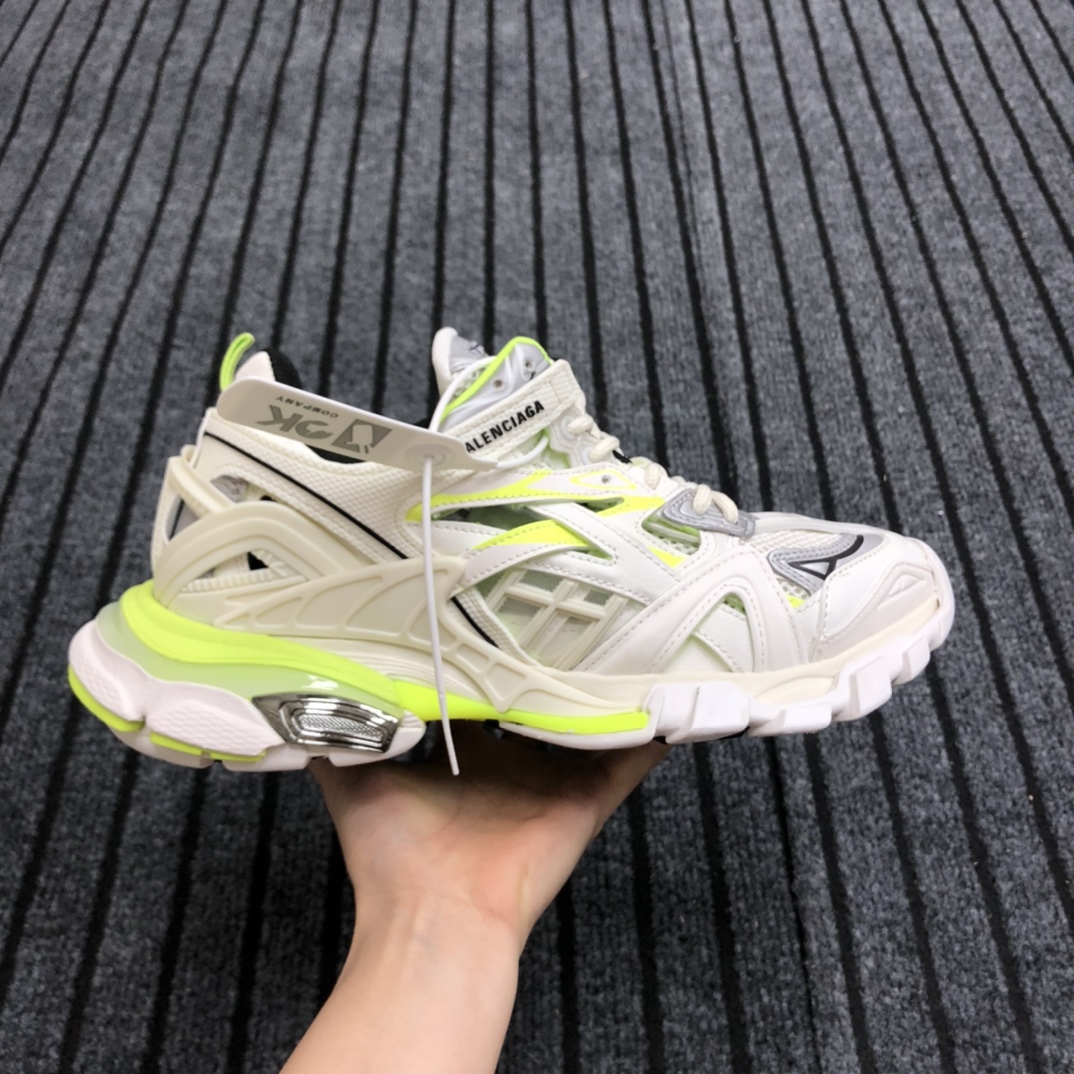 Balenciaga Track.2 Sneaker - EUR FASHION