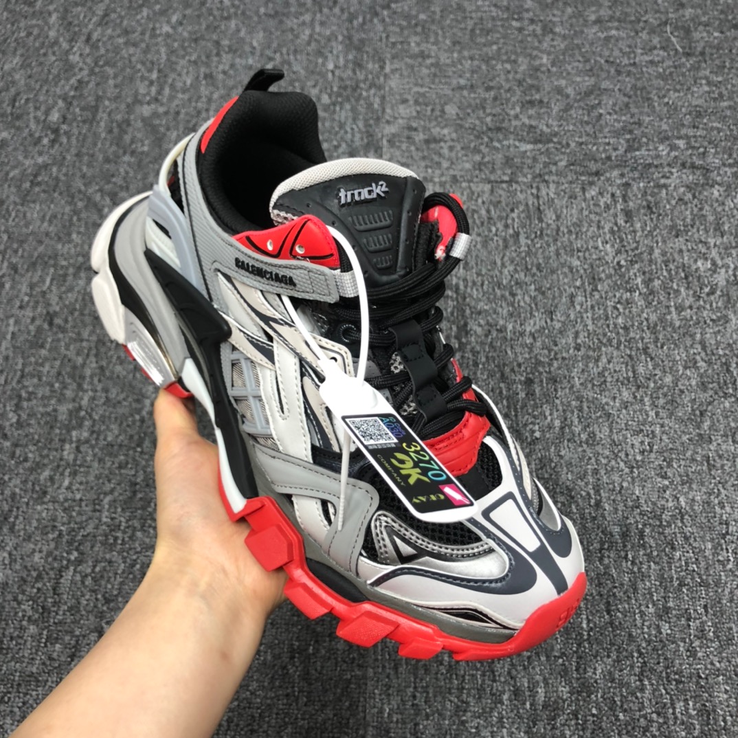 Balenciaga Track.2 Sneaker - EUR FASHION