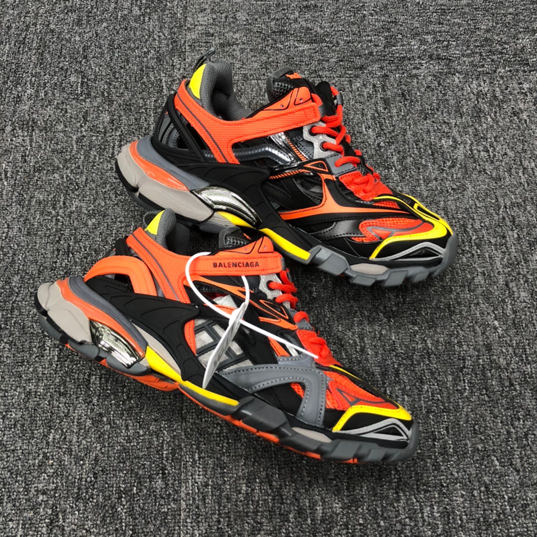 Balenciaga Track.2 Sneaker - EUR FASHION