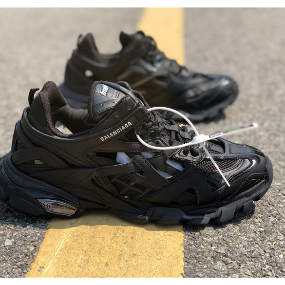 Balenciaga Track 4.0 Sneaker - EUR FASHION