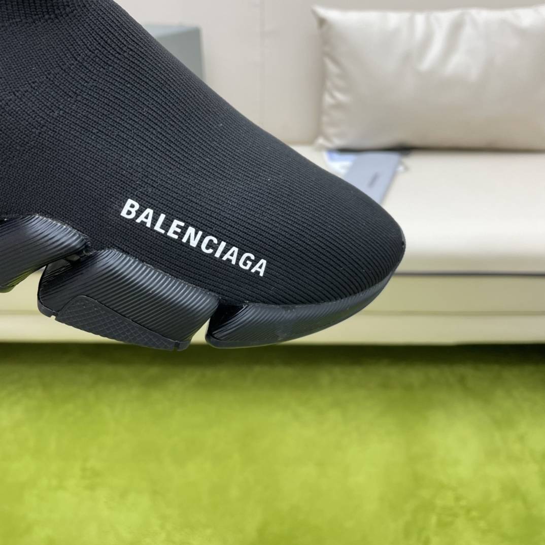 Balenciaga  Speed 2.0 Recycled Knit Sneaker  - EUR FASHION