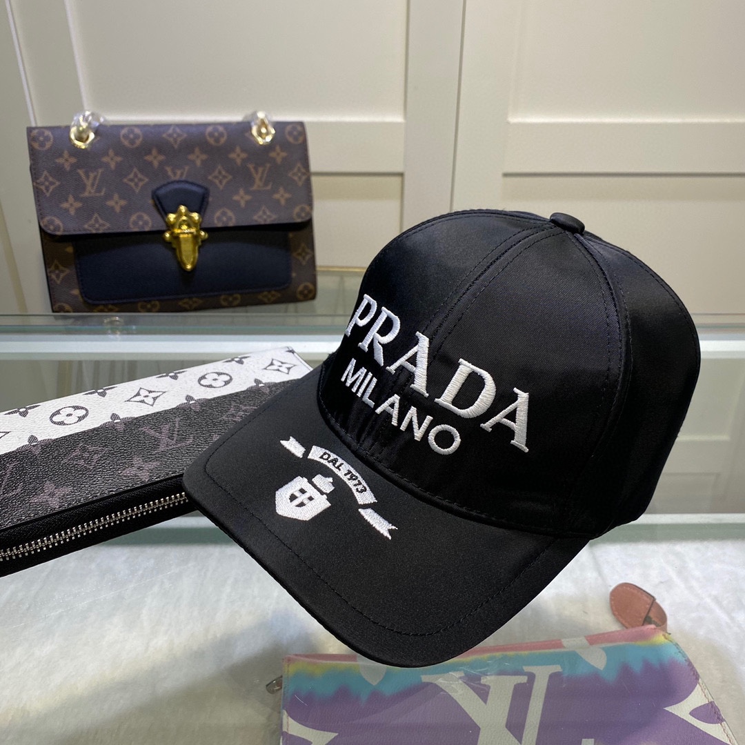 Prada Baseball Cap - EUR FASHION