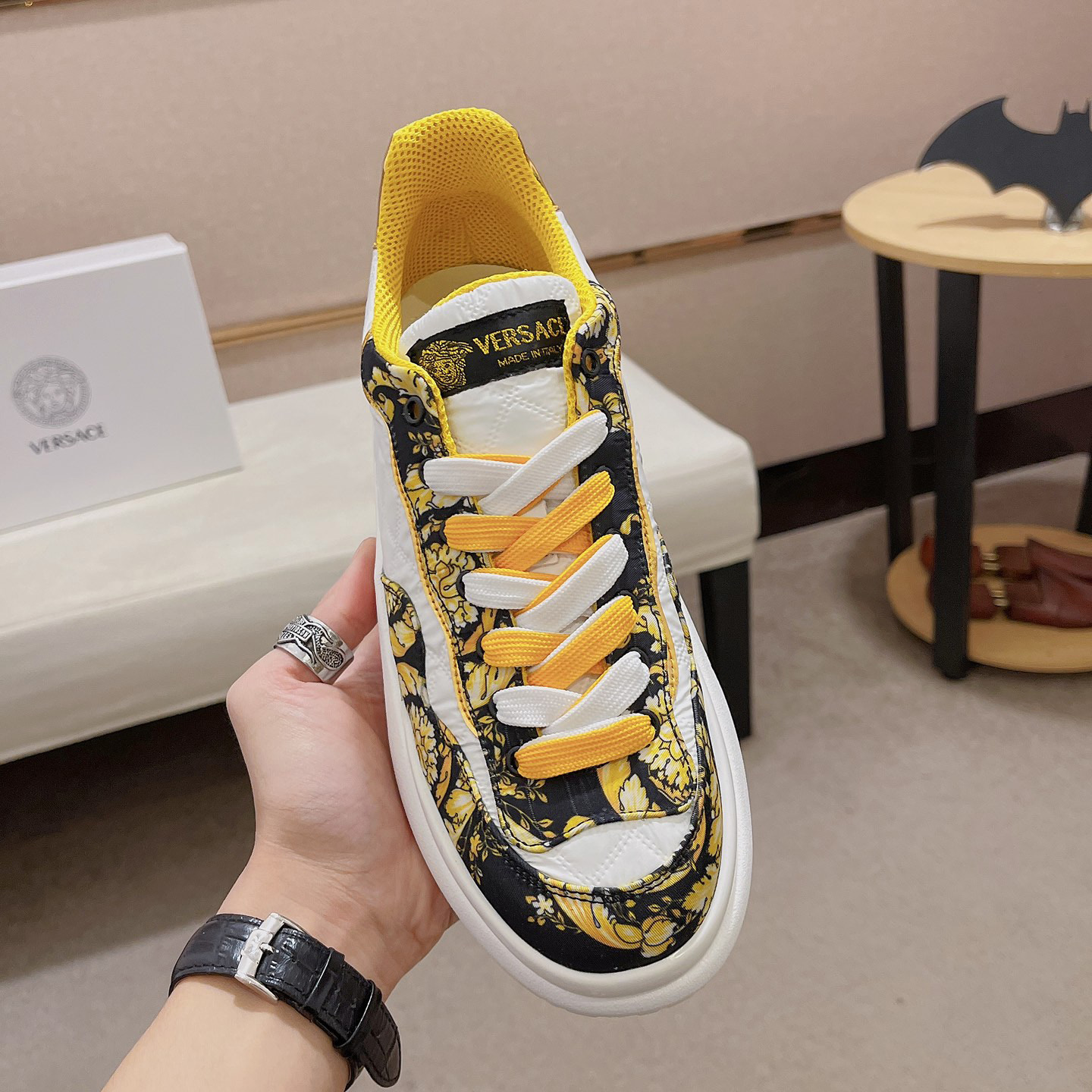 Versace Trigreca Sneakers  - EUR FASHION