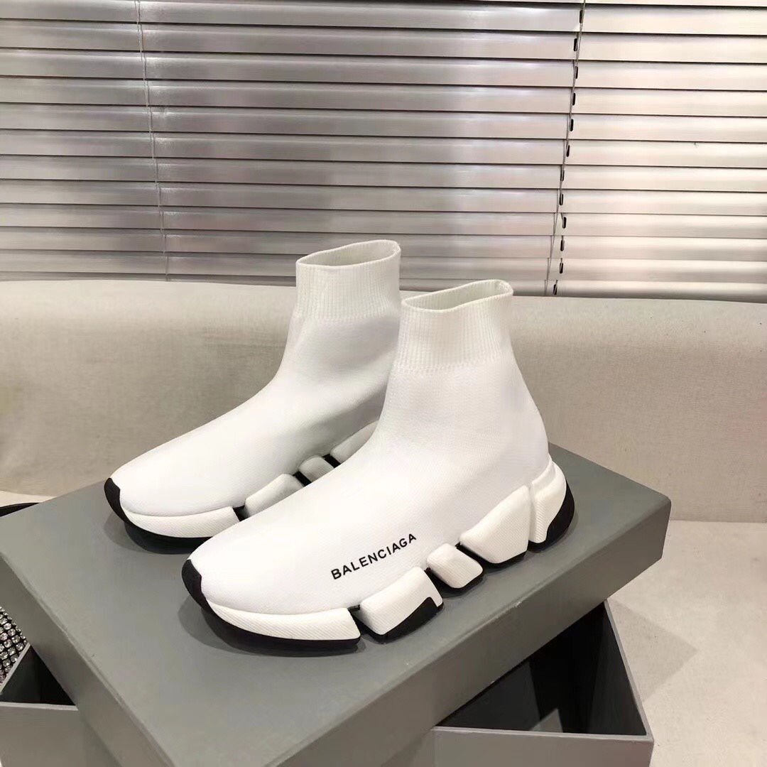 Balenciaga  Speed 2.0 Recycled Knit Sneaker In White/Black - EUR FASHION