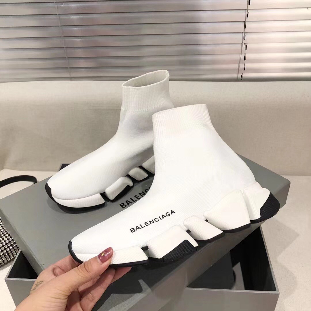 Balenciaga  Speed 2.0 Recycled Knit Sneaker In White/Black - EUR FASHION