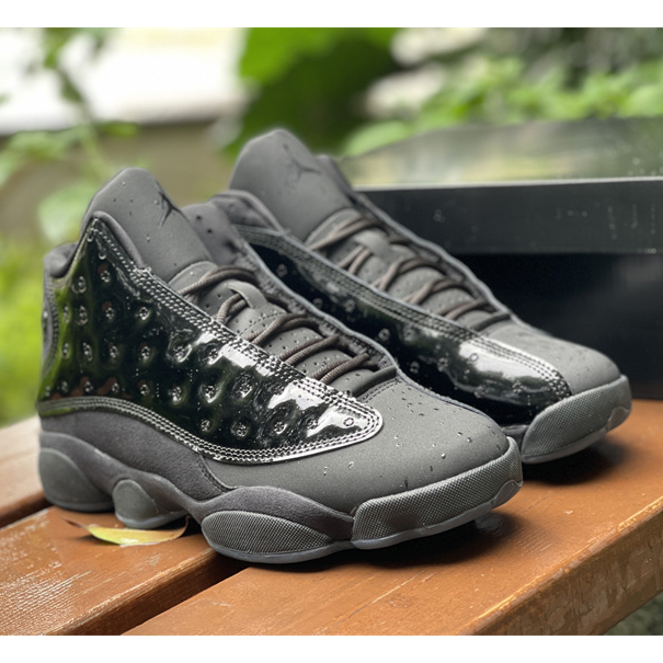 Air Jordan 13'Cap and Gown' Sneakers  414571-012 - EUR FASHION