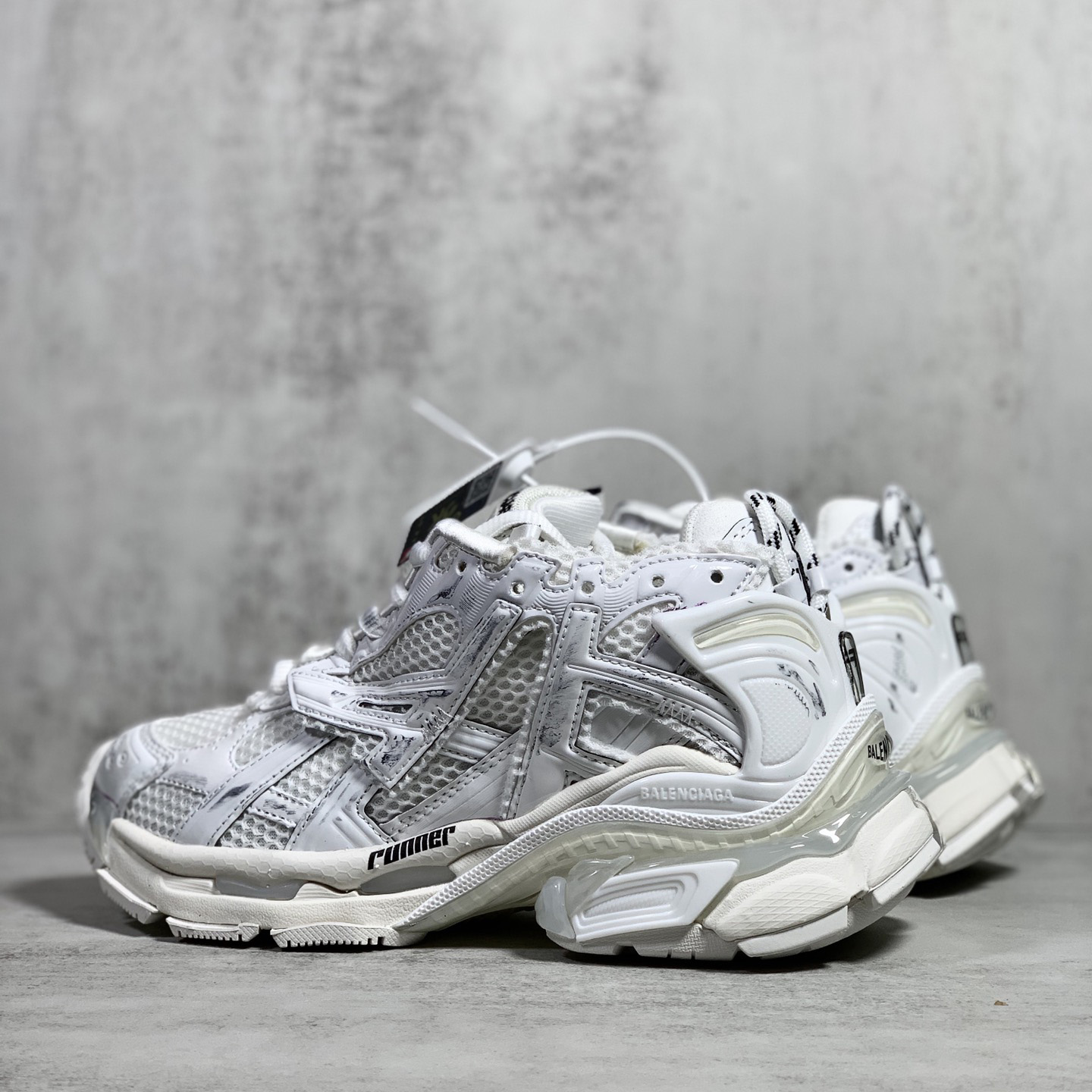 Balenciaga Runner Sneakers - EUR FASHION