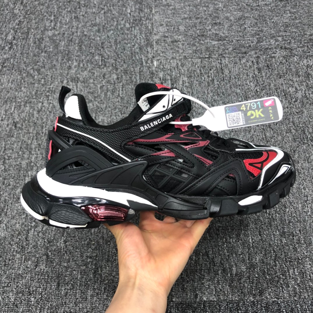 Balenciaga Track.2 Sneaker - EUR FASHION